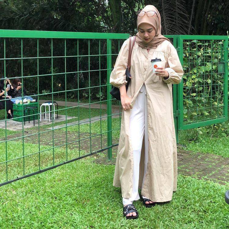 OOTD cewek bumi ala Dianty Annisa (instagram.com/diantyy.a)