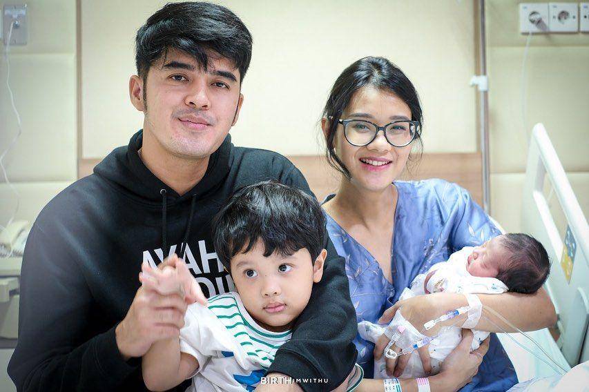 potret keluarga Amanda Zevannya (instagram.com/amandazevannya)