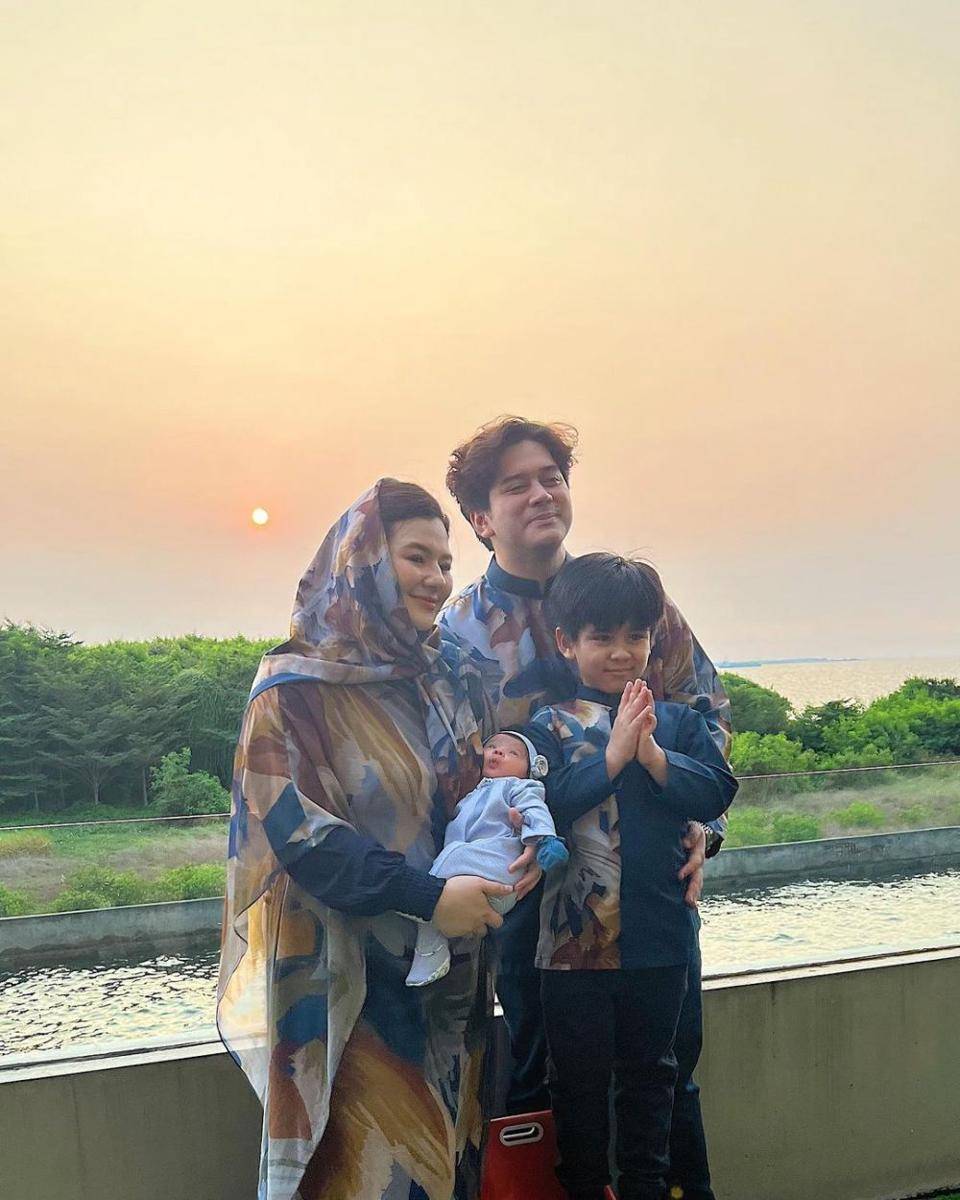 potret keluarga Eriska Rein (instagram.com/eriskarein)