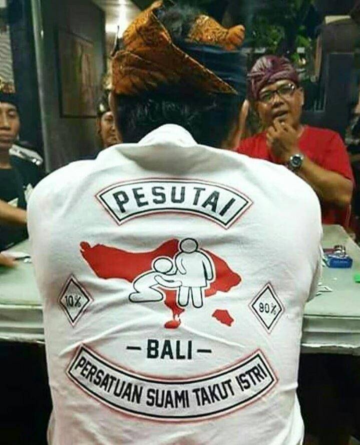 tulisan kaus suami takut istri (instagram.com/lawakbalicoy)