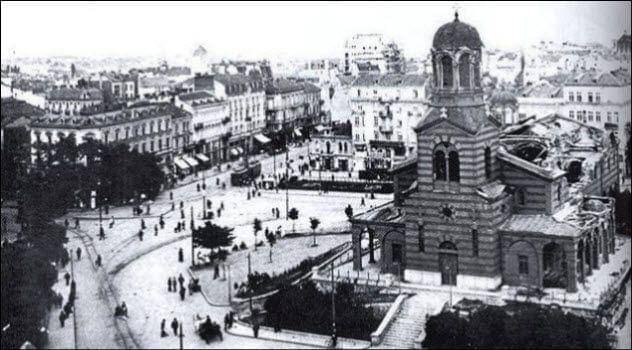 Gereja St Nedelya (listverse.com)