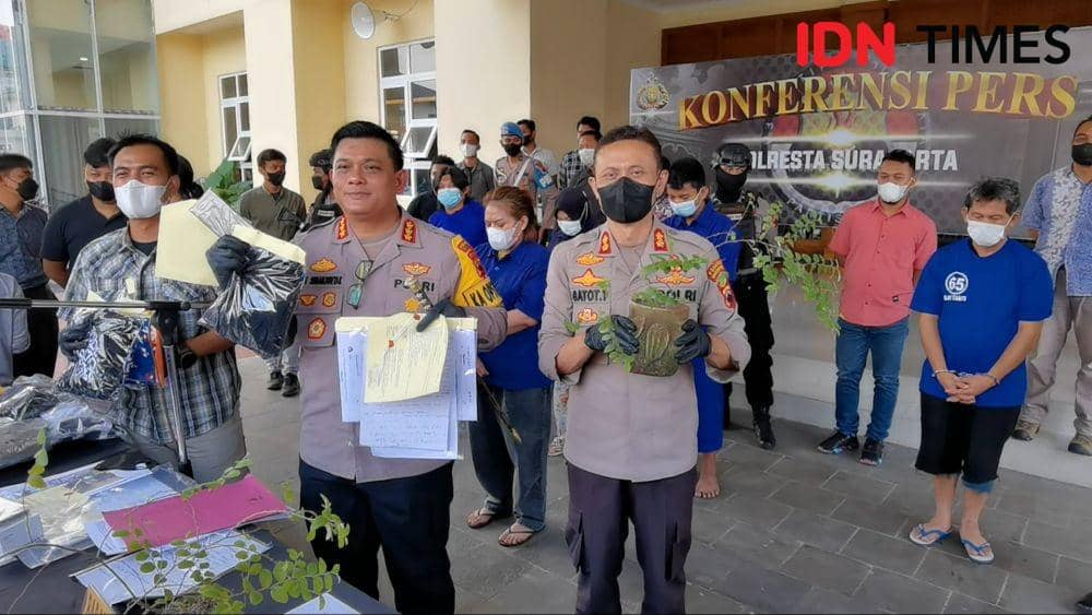 Konferensi pers kasus pencabulan yang dilakukan oleh Direktur Teknis PDAM Solo. (IDN Times/Larasati Rey)