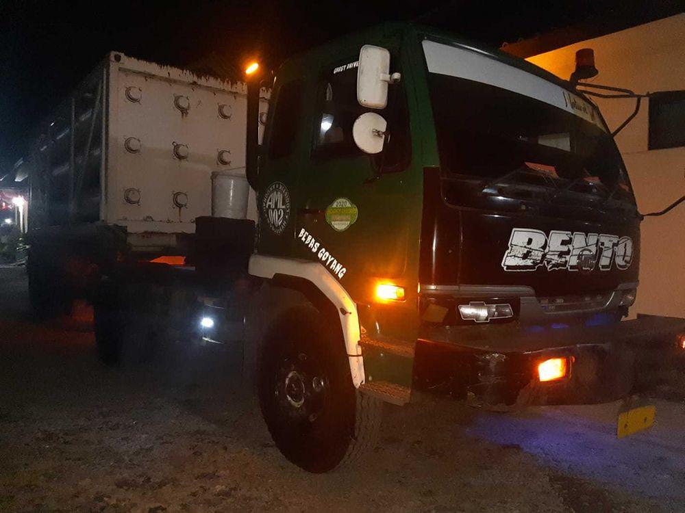 Truk tracktor head diamankan polisi. (Dok. Polsek Sentolo)