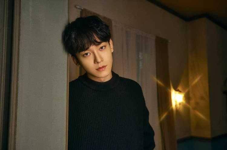 Chen EXO (Instagram.com/weareone.exo)