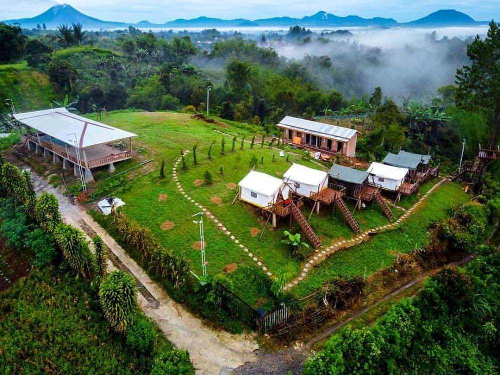wisata glamping desa dokan (instagram.com/pariwisata_sumut)