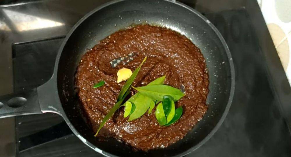 Ilustrasi memasak pindang daging sapi kluwek (https://www.youtube.com/Dapur Dee)