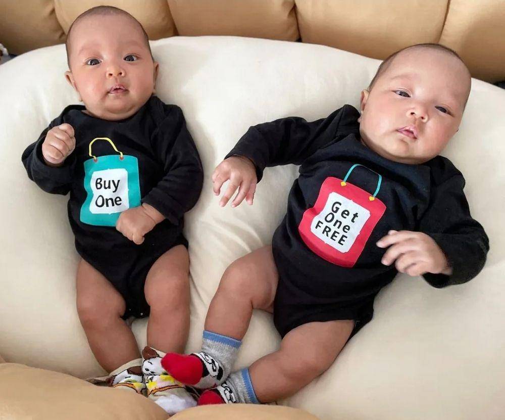 Kimora dan Kanaya putri kembar Zivanna Letisha (instagram.com/zivannaletisha)