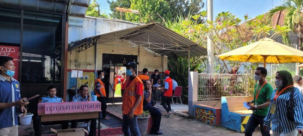 Kunjungan narapidana dan tahanan mulai diizinkan di lapas/rutan Jatim pada Selasa (12/7/2022). Dok. Kemenkumham Jatim.