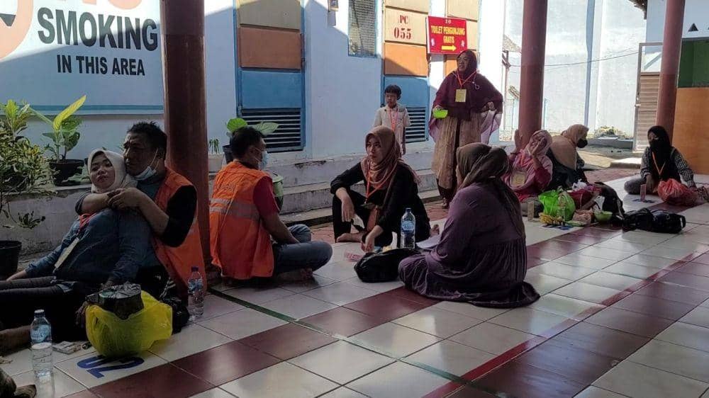 Kunjungan narapidana dan tahanan mulai diizinkan di lapas/rutan Jatim pada Selasa (12/7/2022). Dok. Kemenkumham Jatim.