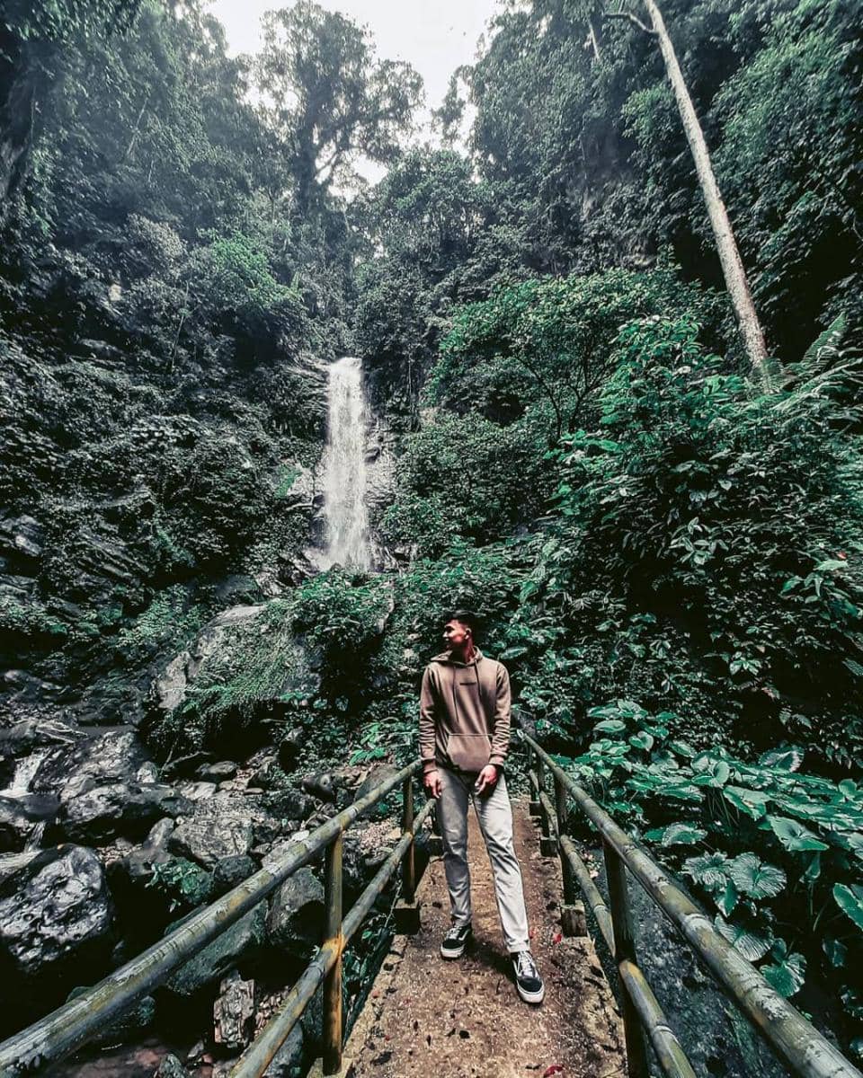 Air Terjun Way Kalam (instagram.com/iqbaal_lembang08)