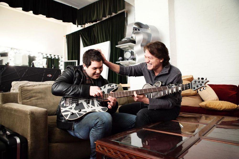 Wolfgang Van Halen dan Eddie Van Halen (instagram.com/wolfvanhalen)