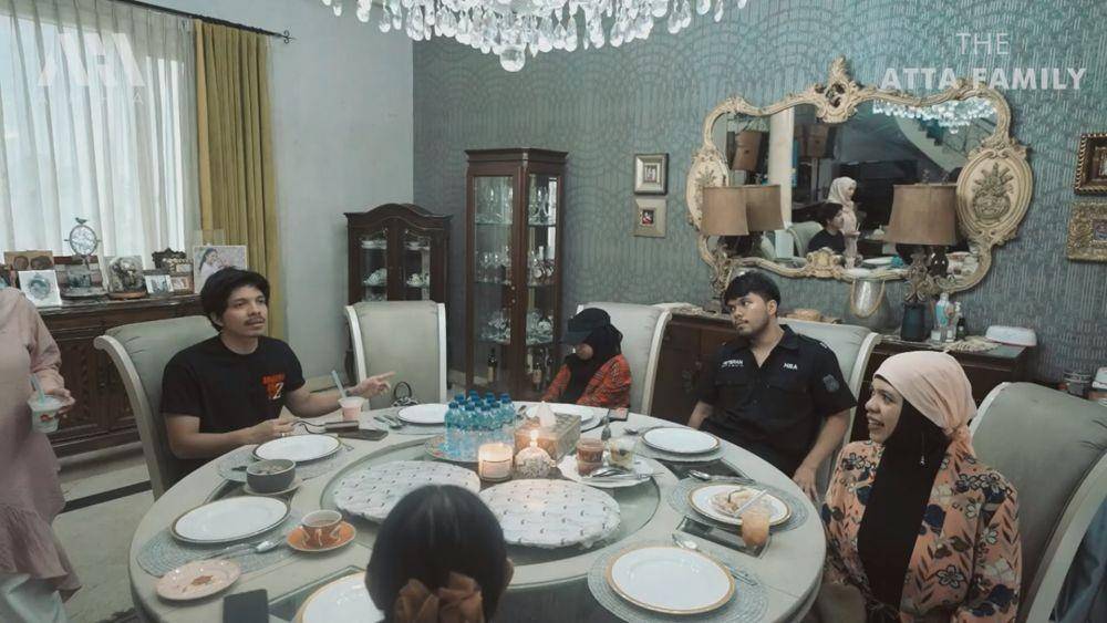 Krisdayanti ketemu besan (youtube.com/attahalilintar)