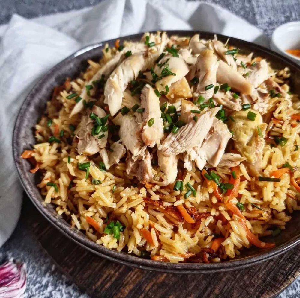 plov (instagram.com/marinas.lovelyfood)