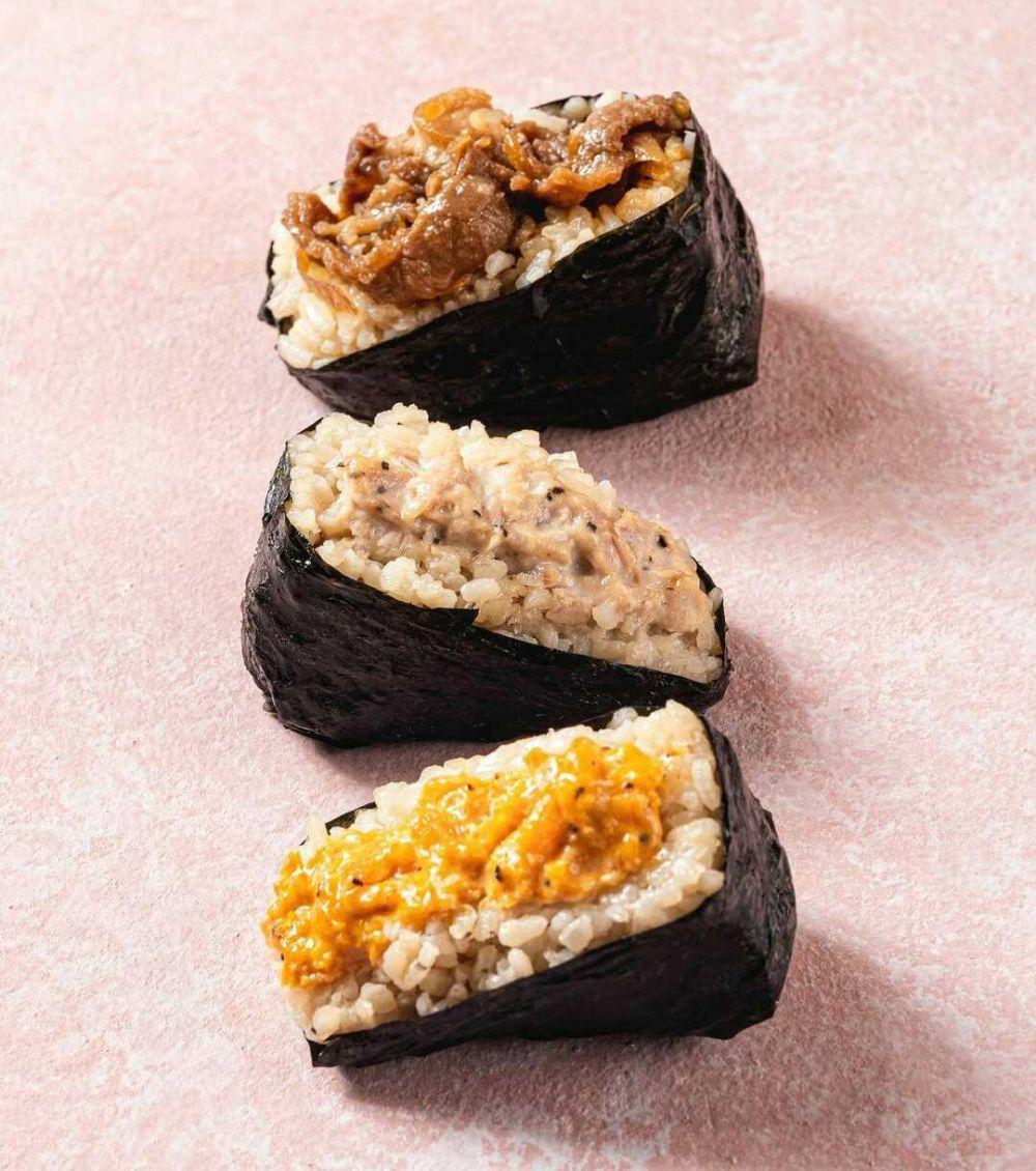 onigiri (instagram.com/oshusan.id)