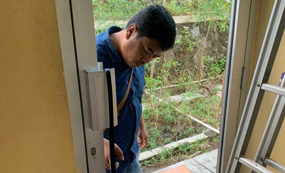 Pencuri jebol pintu gudang Dermaga Adikarto. (Dok. Polres Kulon Progo)