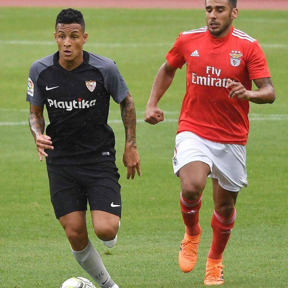 Guilherme Arana ketika memperkuat Sevilla. (instagram.com/guiarana)