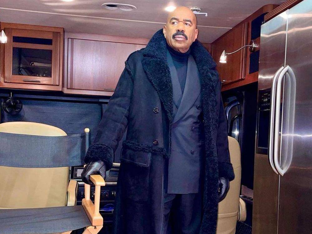 potret Steve Harvey (instagram.com/iamsteveharveytv)