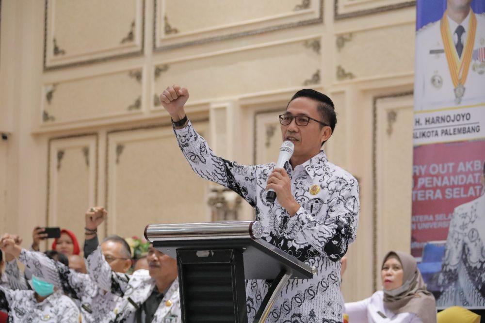 PJ Wako Palembang Ratu Dewa (IDN Times/Dok. Kominfo Palembang)