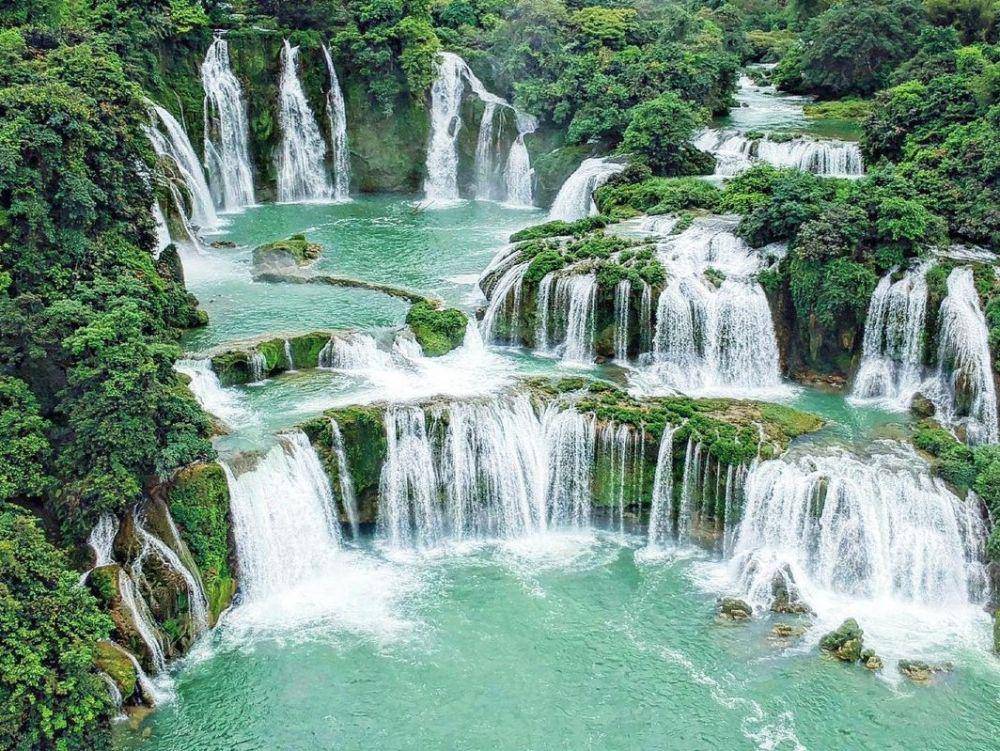 potret Air Terjun Ban Gioc (instagram.com/jenahfir)