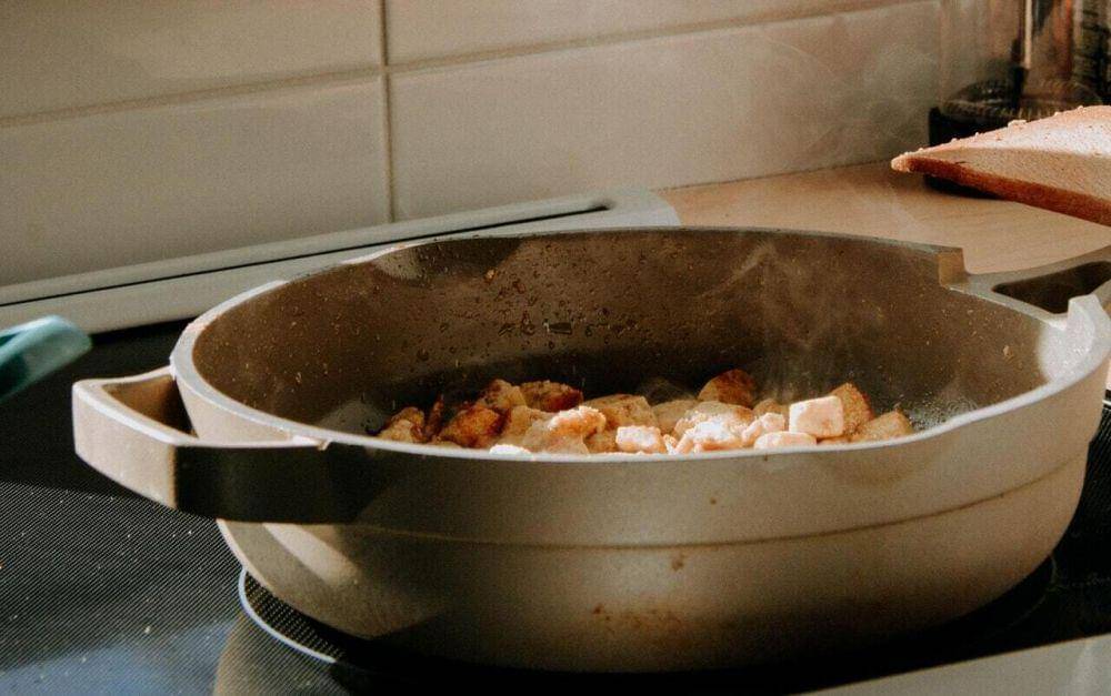 ilustrasi proses memasak adonan lemon curd (pexels.com/Alexandra Victoria)