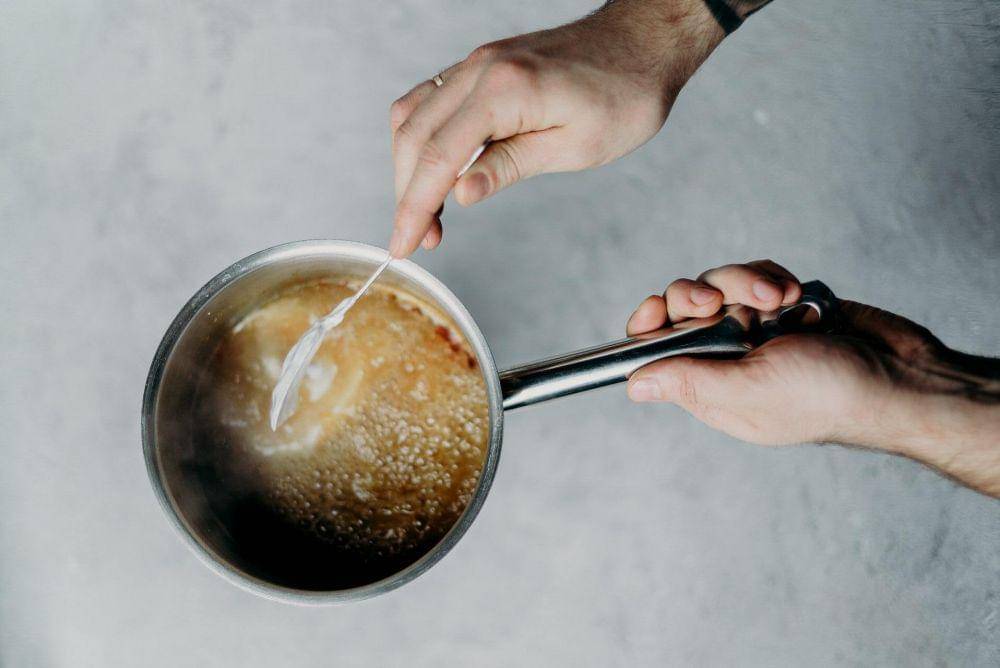 ilustrasi proses memasak adonan lemon curd (pexels.com/cottonbro)