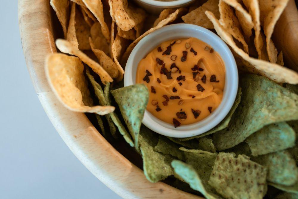 ilustrasi spicy cream cheese sauce (pexels.com/RODNAE Productions)