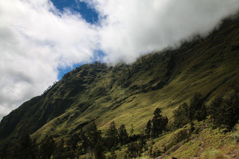 Gunung Rinjani (unsplash.com/Rogier Schutte)