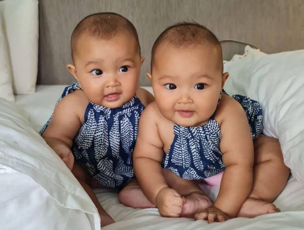 Kimora dan Kanaya putri kembar Zivanna Letisha (instagram.com/zivannaletisha)