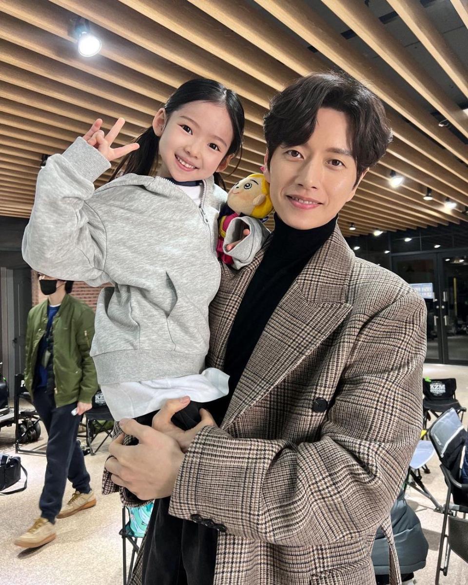Choi So Yool dan Park Hae Jin (instagram.com/yulvely_aeng)