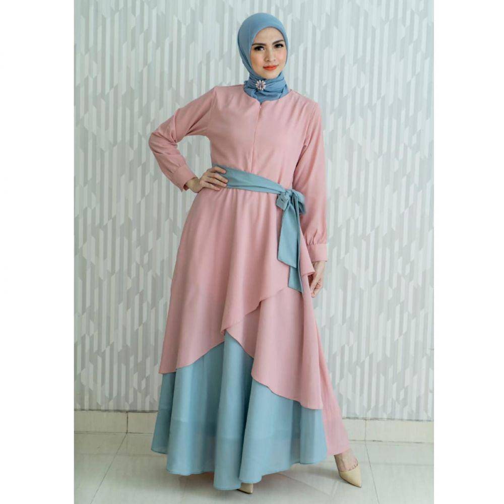 Ide outfit cewek kue ala Donita (instagram.com/donitabhubiy)