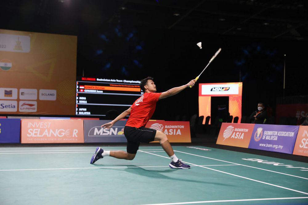 Teknik Pukulan Backhand Bulu Tangkis, Ini Cara Melatihnya