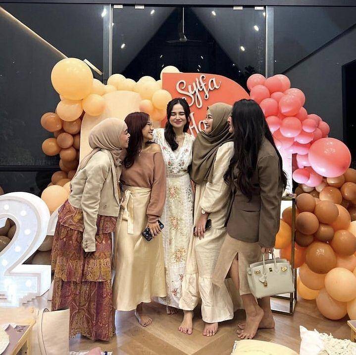 Ulang tahun Syifa Hadju (instagram.com/syifahadjureal)