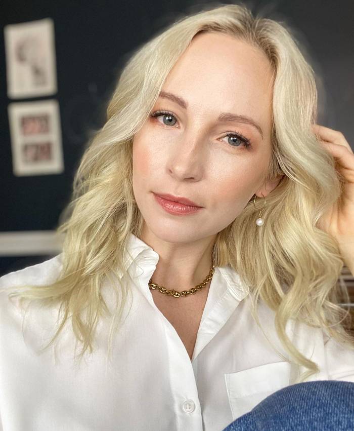 potret Candice Accola (instagram.com/candiceking)