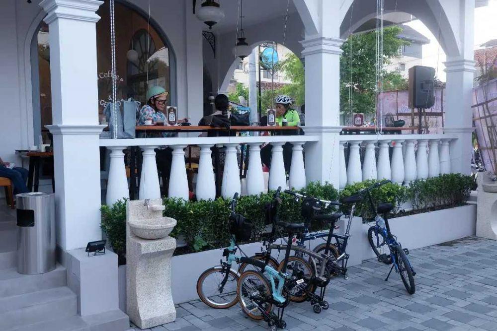 Nglaras Coffee and Gelato (instagram.com/nglarasjogja)