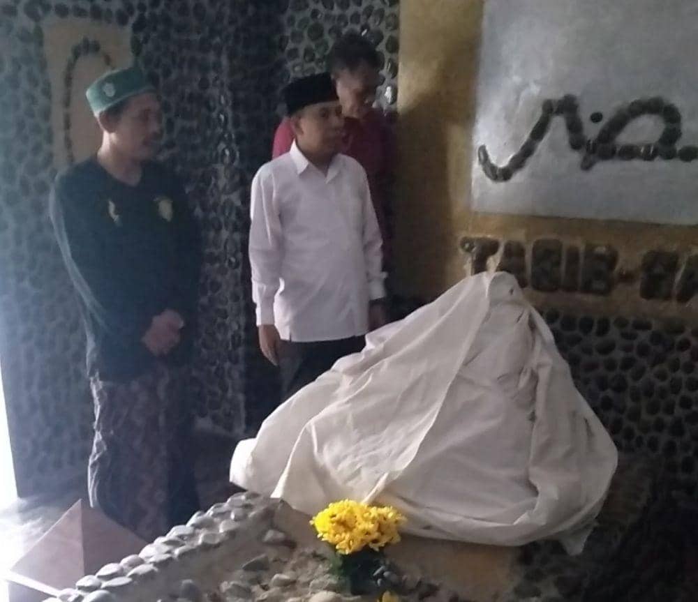 Ngaku Titisan Nabi Khidir, Harimbi: Titisan dalam Bentuk Ilmu