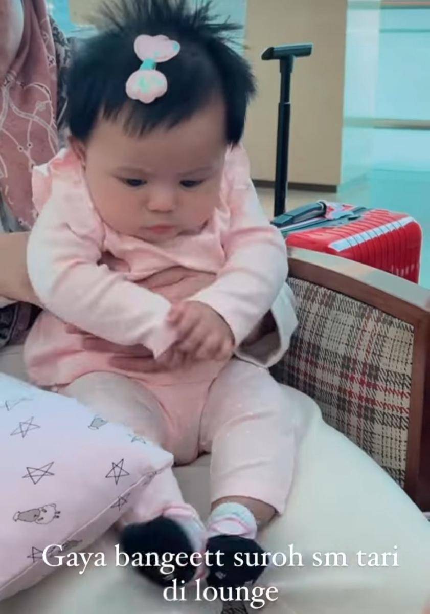 potret Ameena (instagram.com/aurelie.hermansyah)