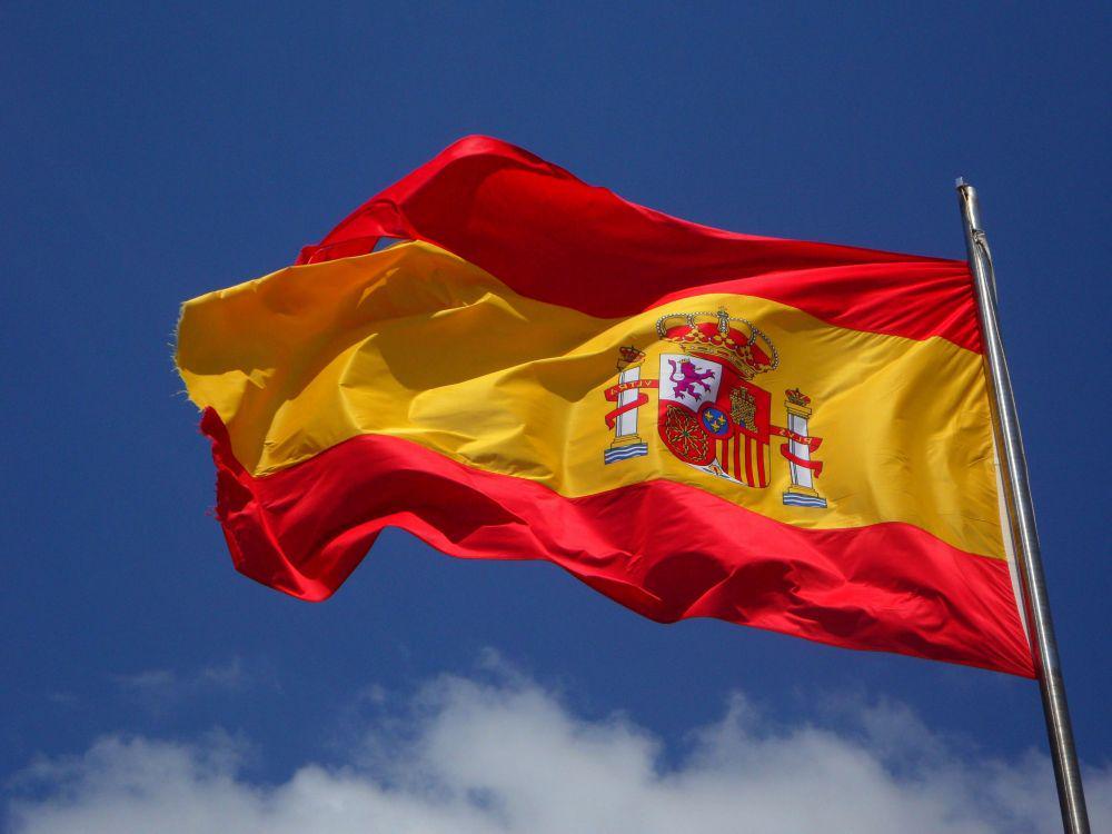 Spanyol Umumkan Kebijakan Bebas Visa bagi Warga Kosovo