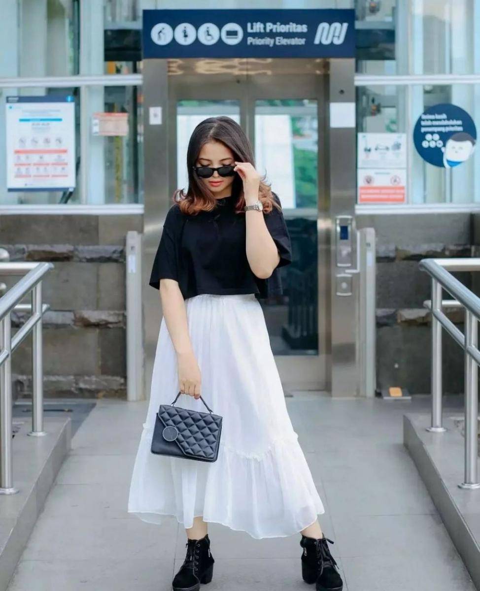 potret model Citayam Fashion Week (instagram.com/citayamfashionweeks)