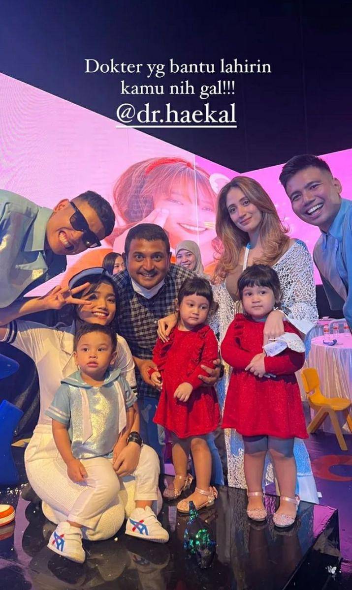 ulang tahun Gala Sky yang ke-2 (Instagram.com/fuji_an)