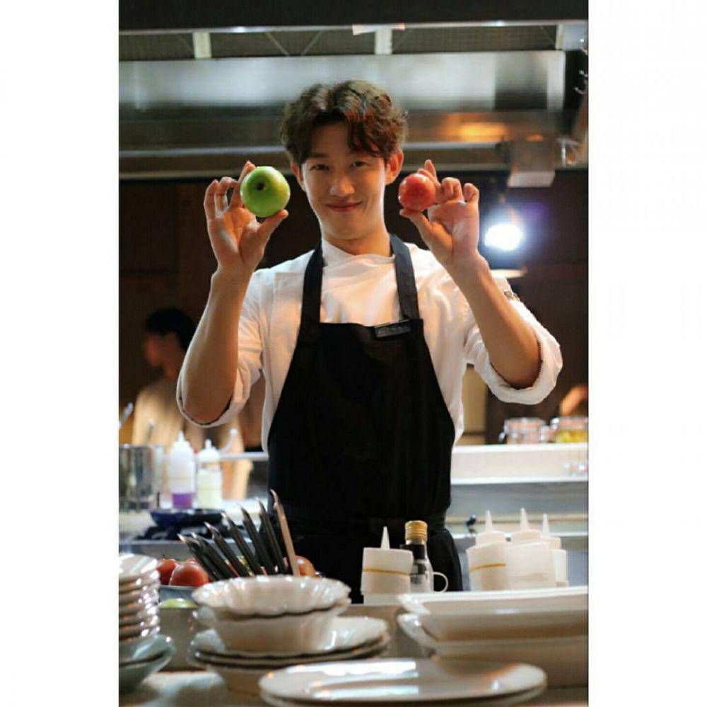 Peran Ki Young sebagai Sous-chef di drama Oh My Ghost (instagram.com/booboo2injo)