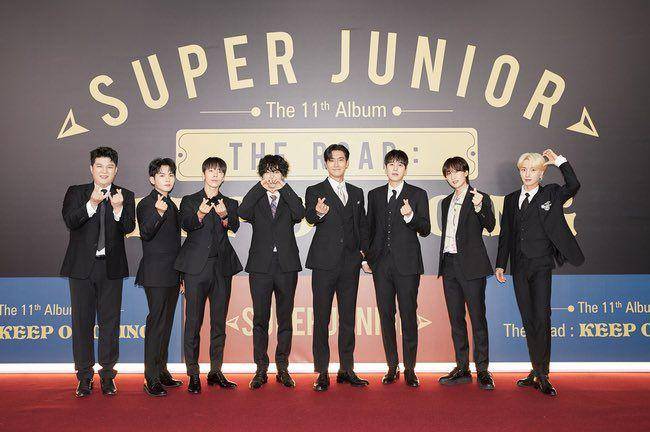 Press Conference Super Junior Selasa 12 Juli 2022 (instagram.com/xxteukxx)