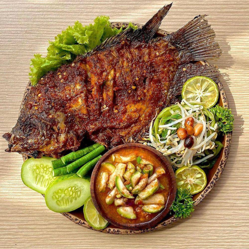 ikan bakar (instagram.com/hannadietdiary)