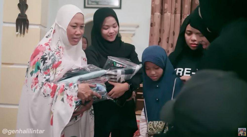 Halilintar Asmid bertemu ayahnya (YouTube.com/Gen Halilintar)