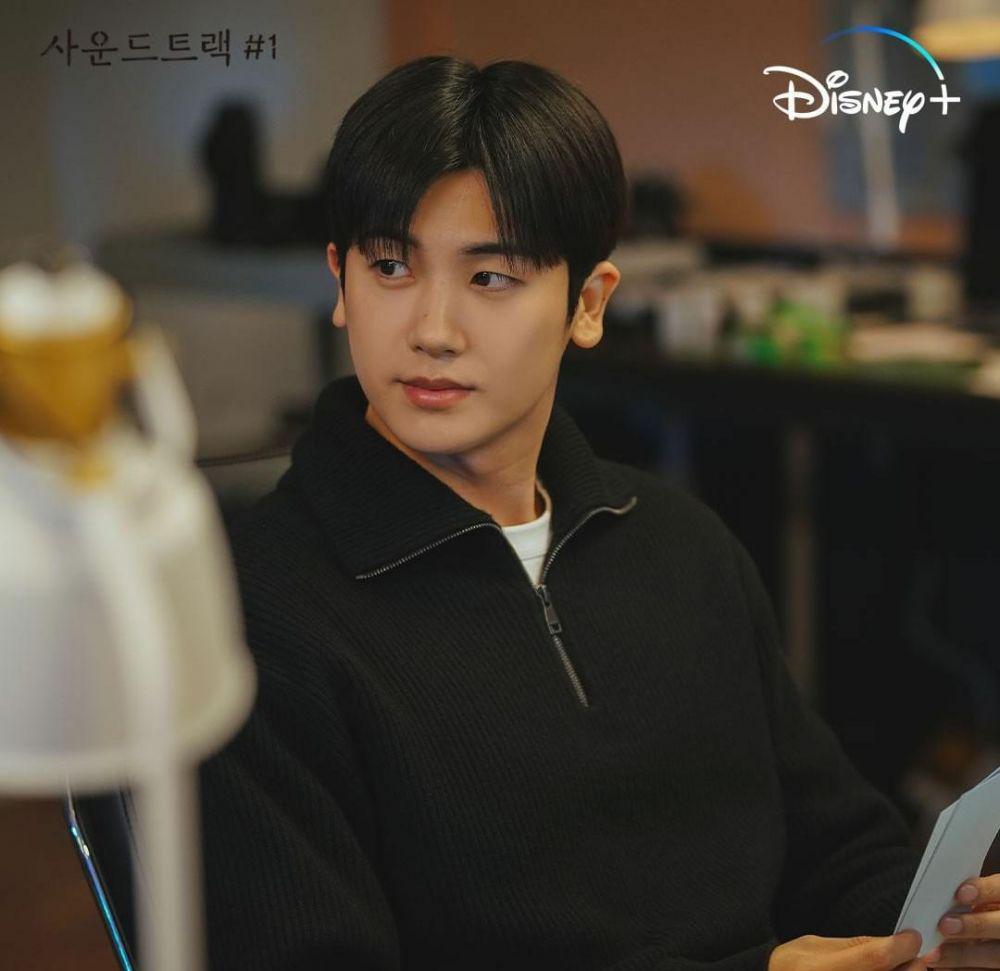 Park Hyung Shik di drama Soundtrack #1 (instagram.com/disneypluskr)