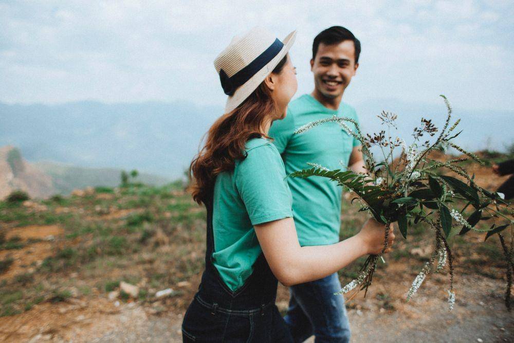 Ilustrasi pasangan romantis (unsplash.com/chien pham)