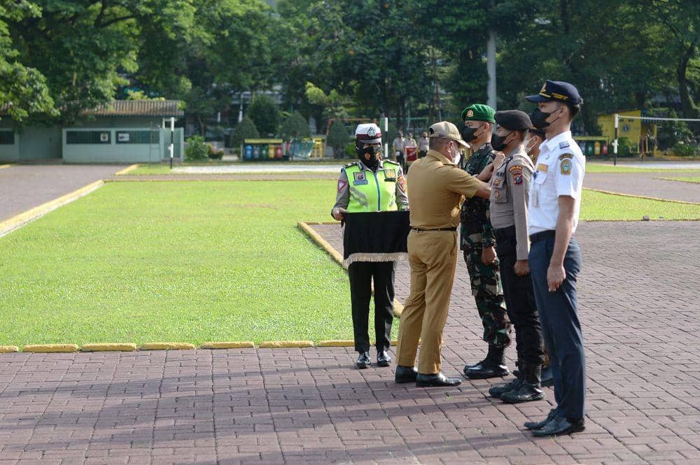 Gubernur Sumatera Utara (Sumut) Edy Rahmayadi memimpin Apel Gelar Pasukan dalam rangka persiapan Acara W20 Tahun 2022 di Lapangan Benteng (Dok. Diskominfo Prov Sumut/Alexander AP Siahaan)