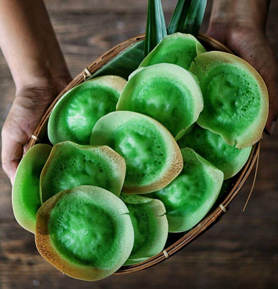 kue ape (instagram.com/gadis785)