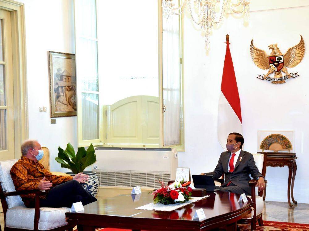 Presiden Jokowi menerima delegasi Bank Dunia di Istana Merdeka (dok. Sekretariat Presiden)