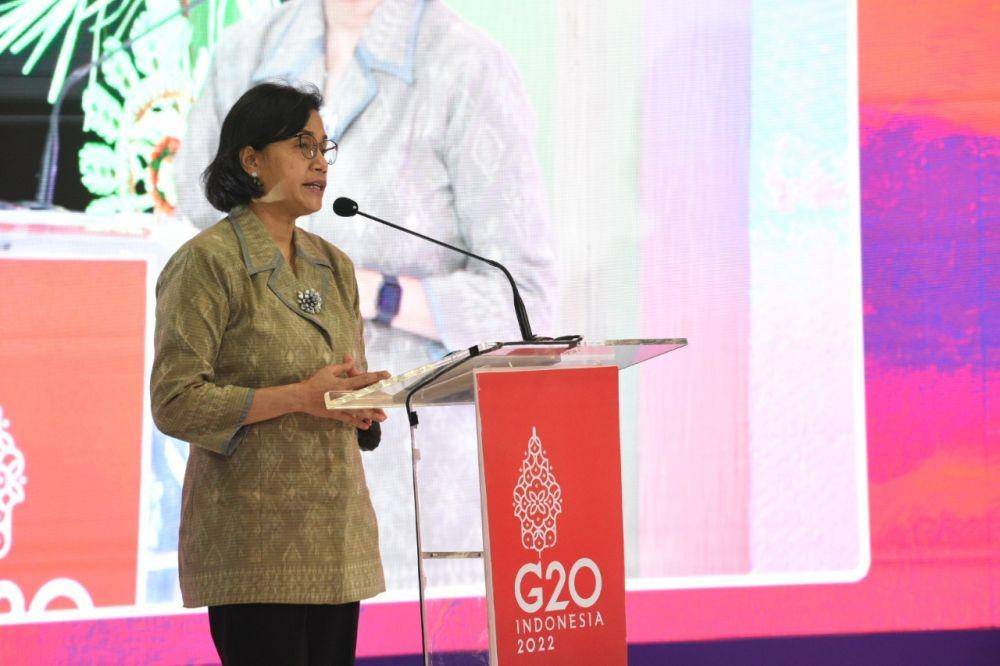 Menkeu, Sri Mulyani Indrawati bersama dengan Menkeu AS, Janet Yellen dan Managing Director IMF, Kristalina Georgieva dalam Pertemuan Finance Ministers and Central Bank Governor Meeting (FMCBG) G20 Indonesia di Bali (dok. Kemenkeu RI)