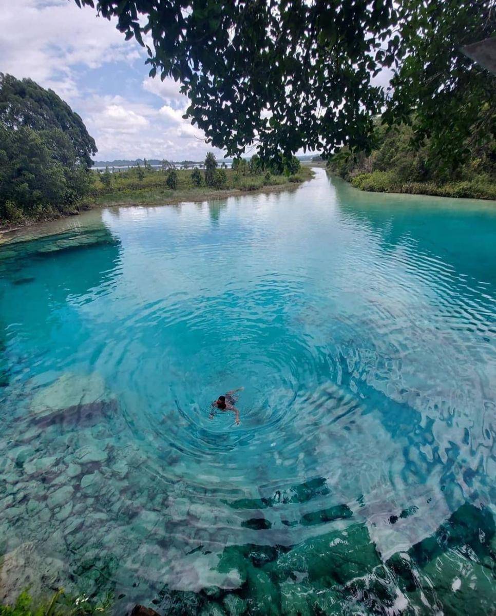 Danau Framu (instagram.com/obethombu)